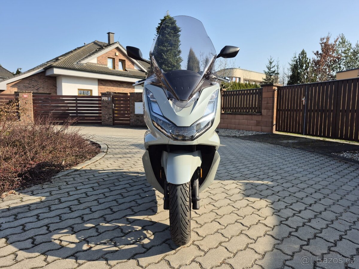Honda PCX 125ccm 2022 - 8