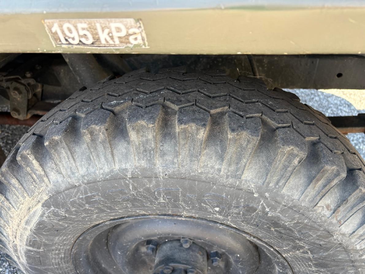 uaz 469 - 8