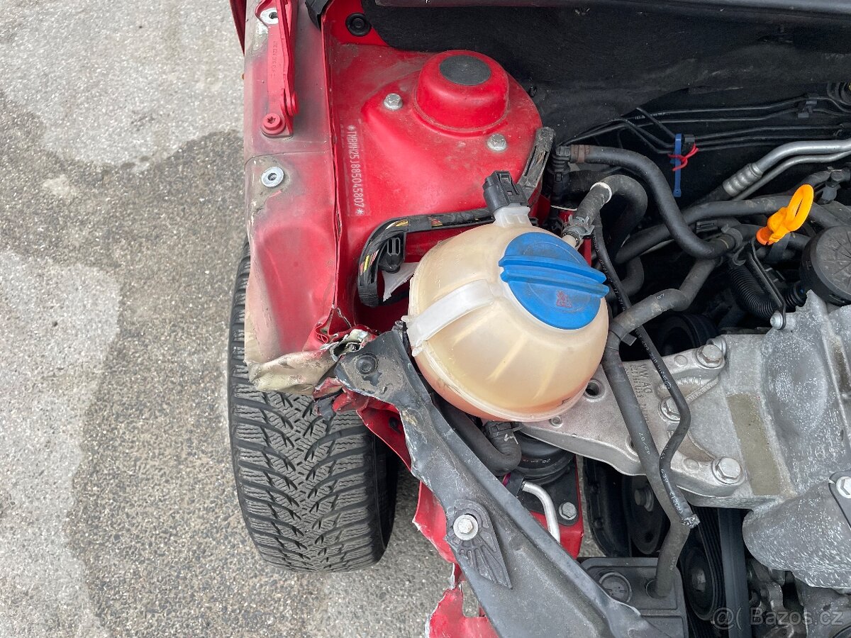 Škoda Roomster 1,2htp 51kw pouze 70tis najeto - 8