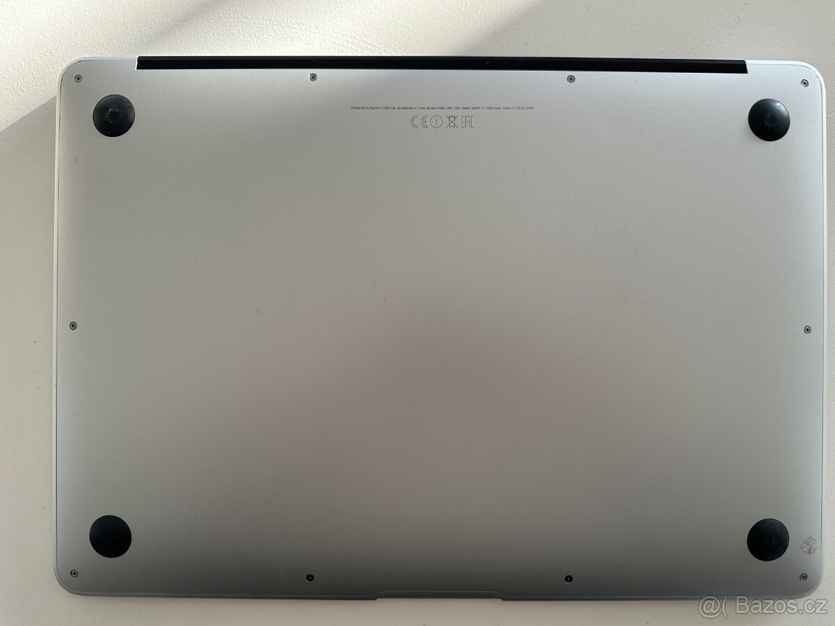 MacBook Air 13” A1466 Core i5 1.6 GHz, 4 GB RAM, 128GB - 8