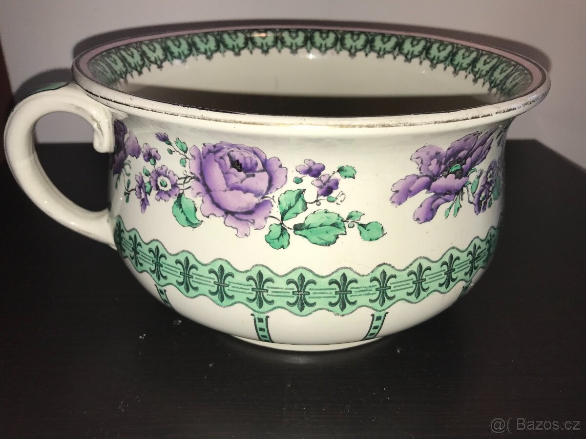 Sběratel nabízí staré porcelánové nočníky - 8