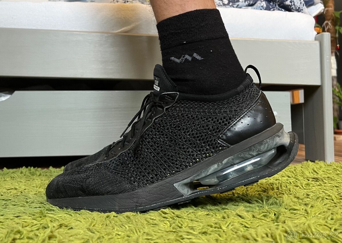 NIKE AIR MAX FLYKNIT RACER, 44,5 - 8