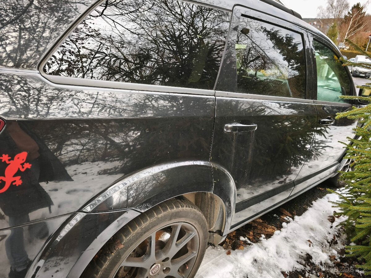 Na náhradní díly nebo opravu - 8