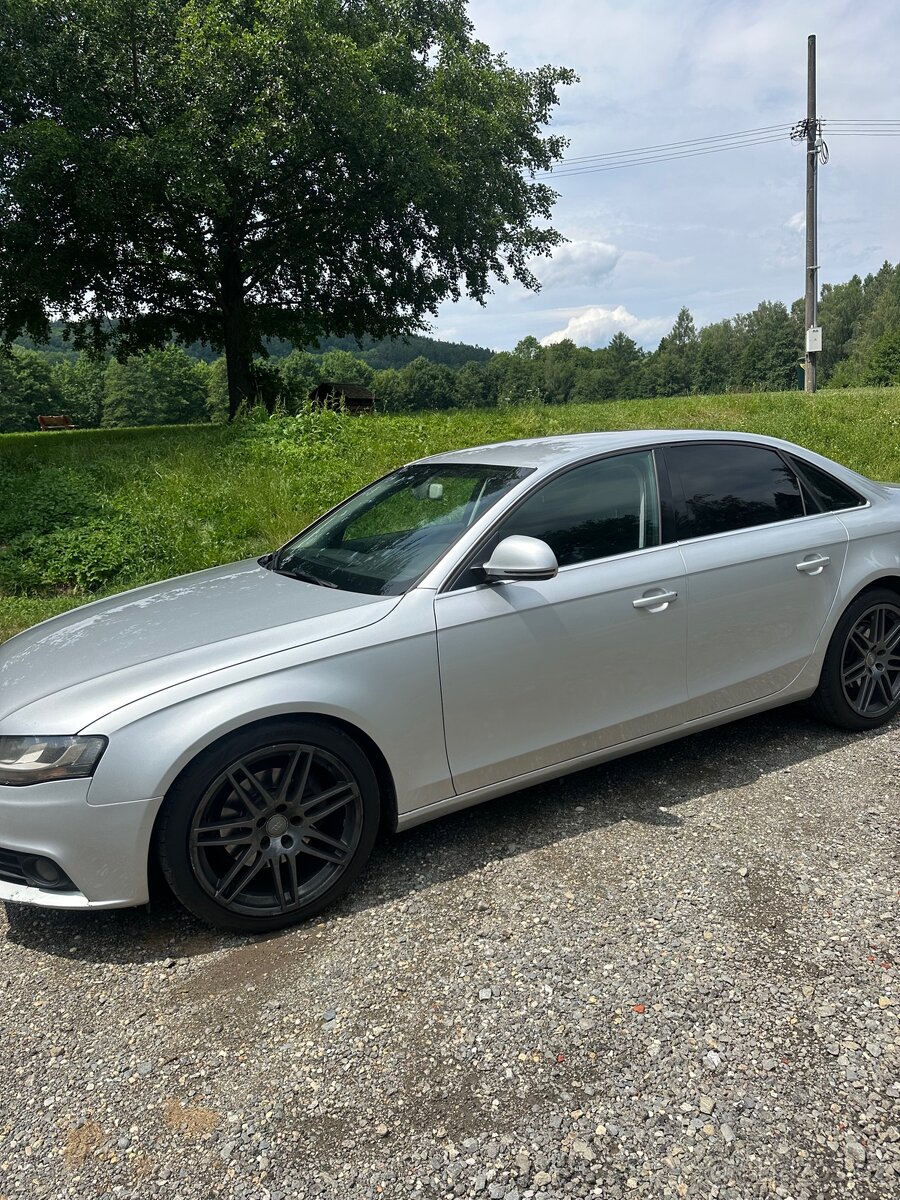 audi a4 b8 - 8