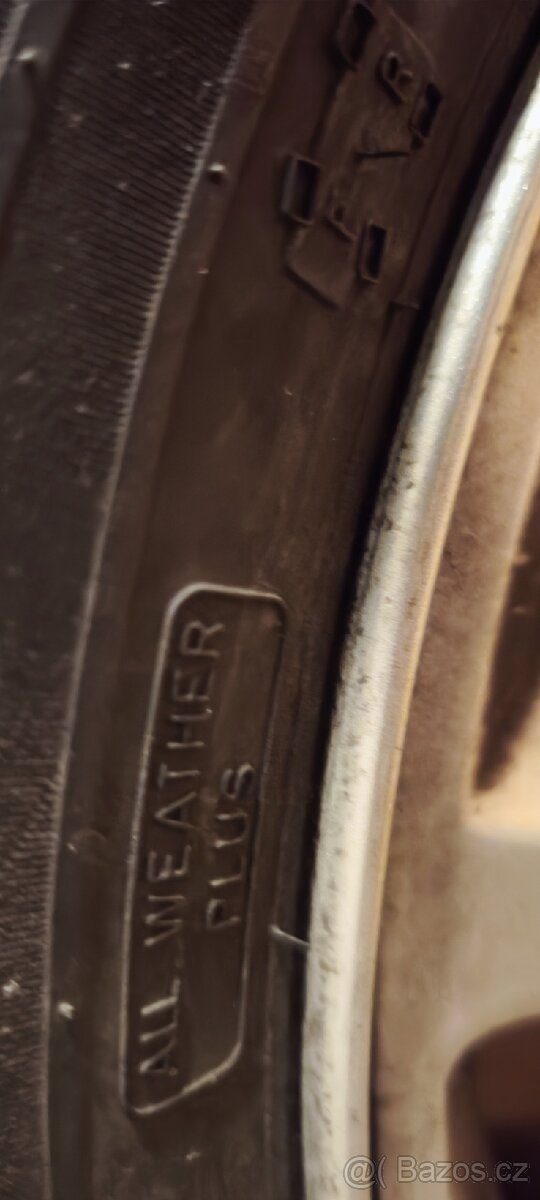 Alu 215x70x16 zimní Nokian - 8