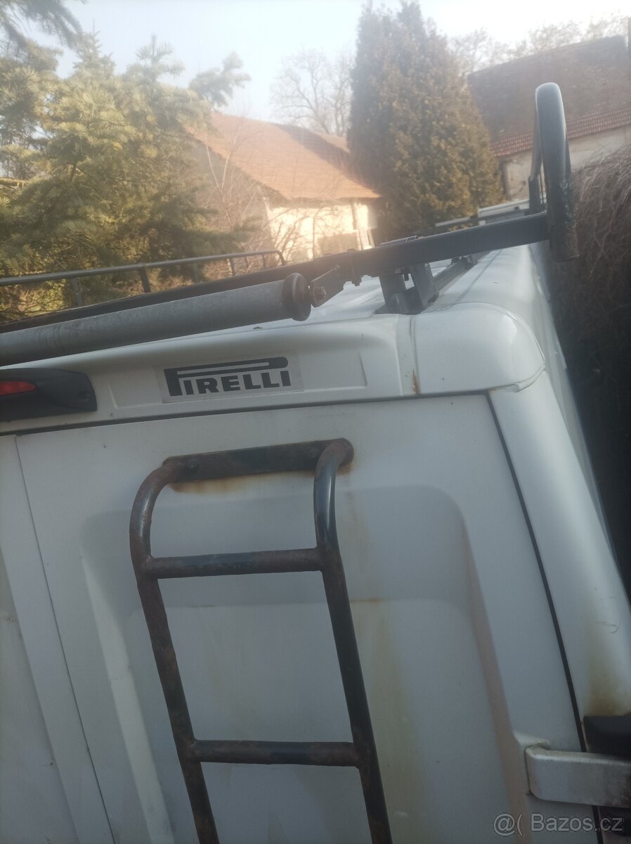 Střešní nosič, zahrádka na Iveco. - 8