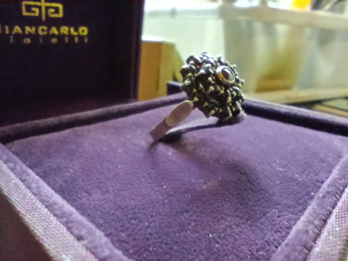 Prsten s českými granáty - 8