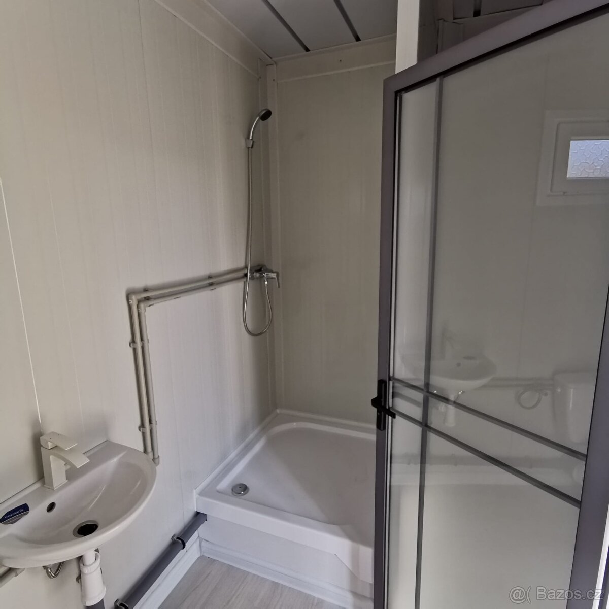 Obytný kontejner PMP o rozměru 3 x 7 m - 8