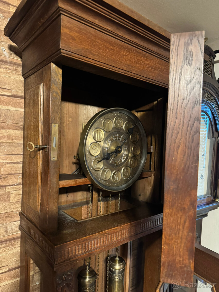 Mega velké dominantní podlahové hodiny z masivu. 1910. - 8