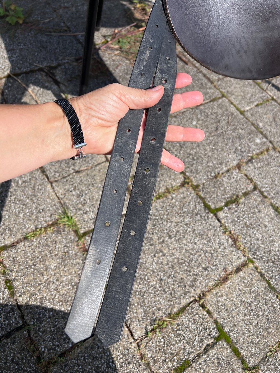 Bezkostrove sedlo Ghost Roma - 8