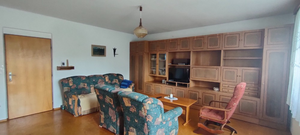 Prodej dvougeneračního RD Kovářov, okr. Písek - 8