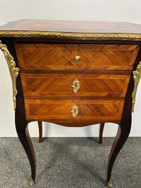 Stolek okolo roku 1850 - originál. - 8