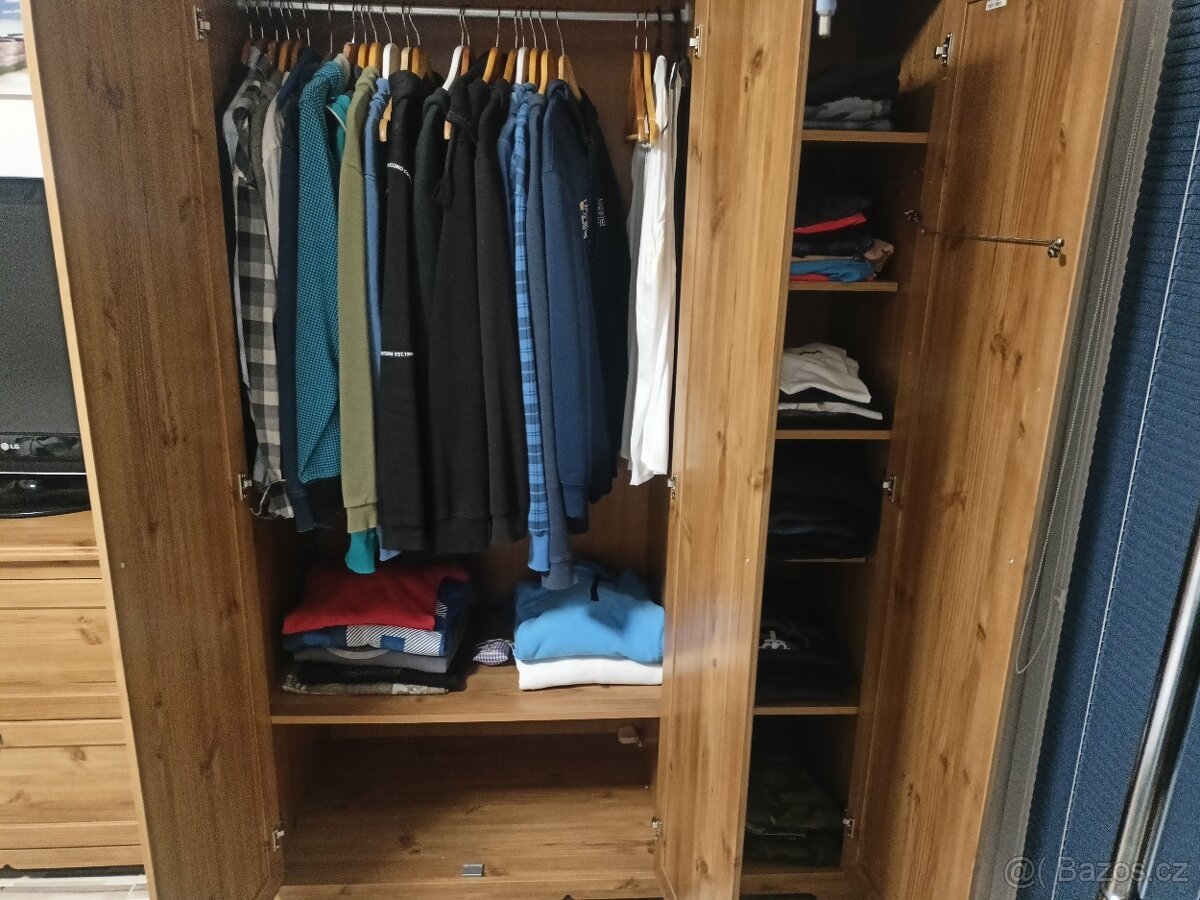Šatní skříň skříňka ložnice - 8