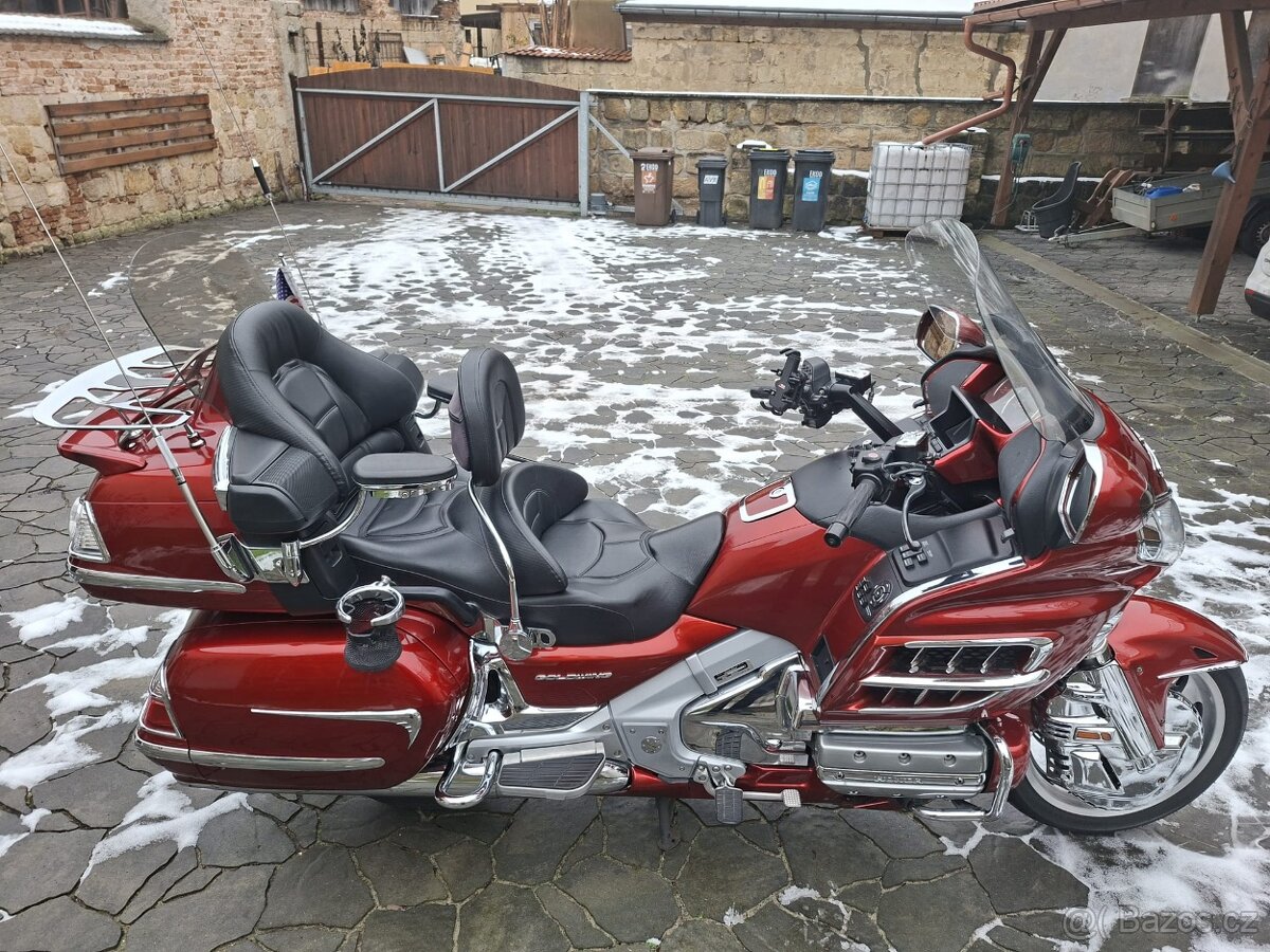 Honda GL 1800 GoldWing, r.v. 2008, původ CZ, nehavarované - 8