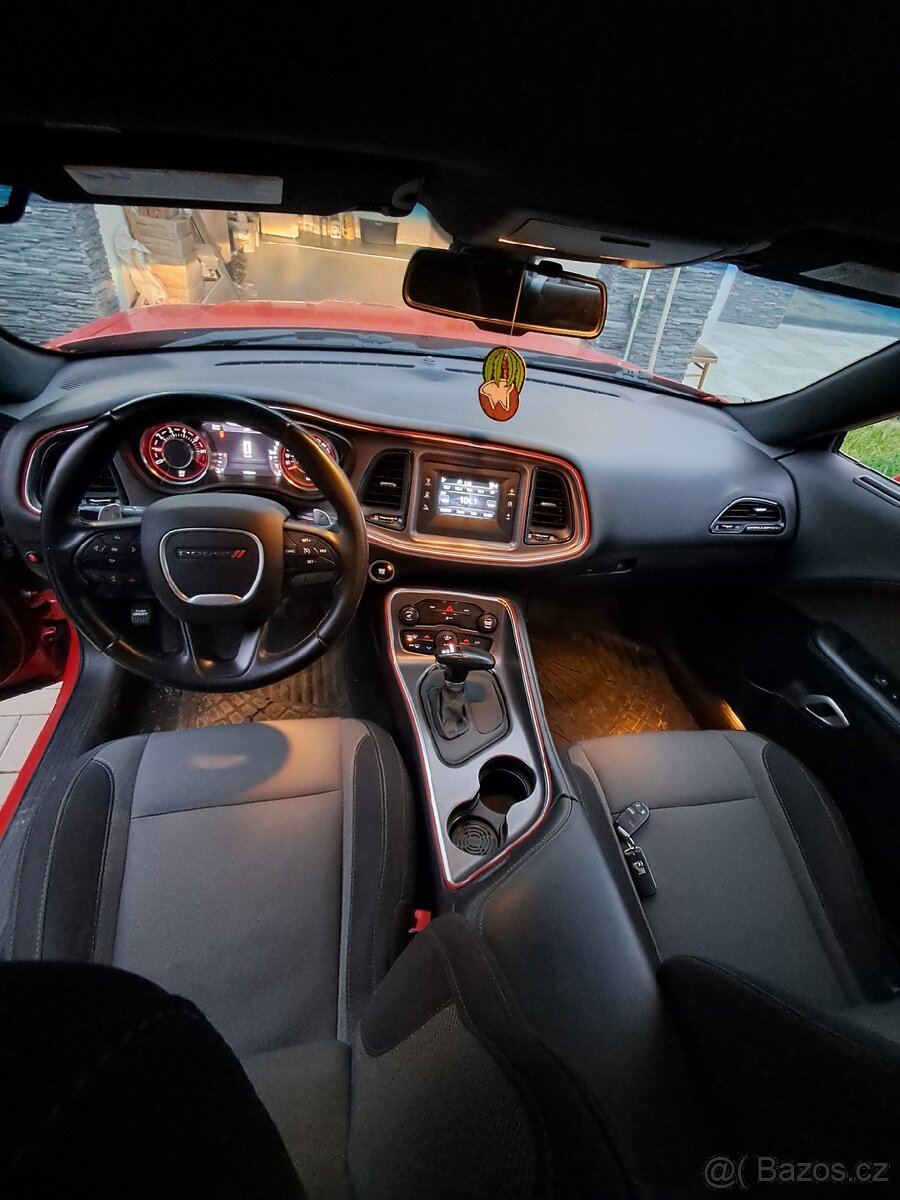 Dodge Challenger 3.6 227kw r.v 2013 - 8