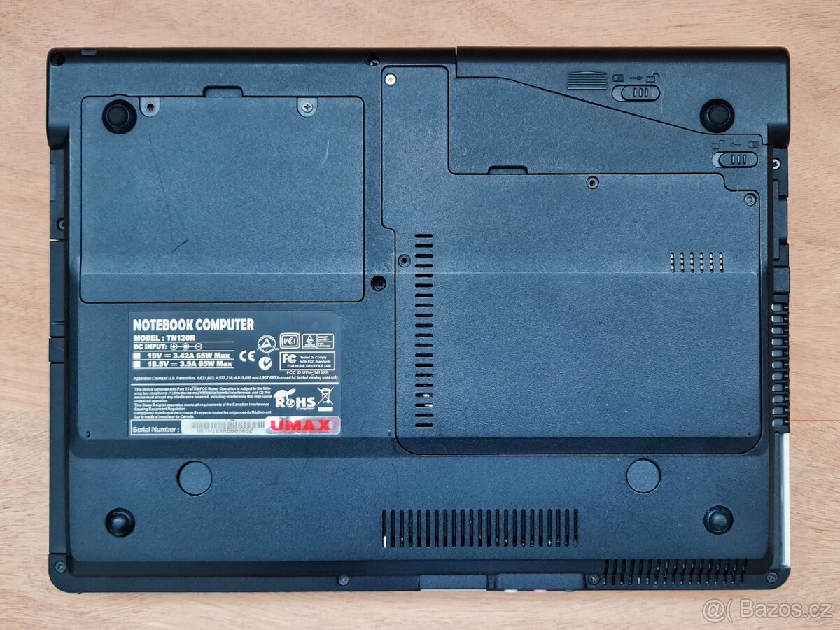 Umax VisionBook TN120R, dotykový displej - 8