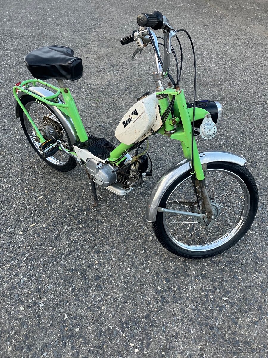Benelli moped - 8