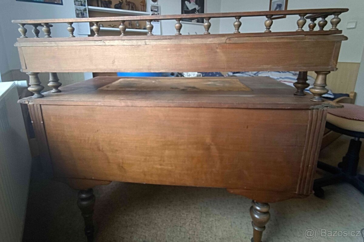 Starožitný psací stůl - 8
