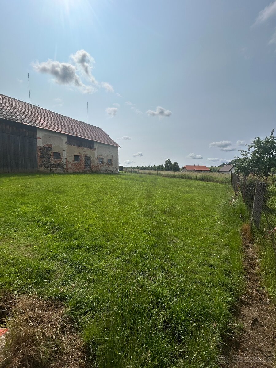 prodej st. pozemku Milínov - 8