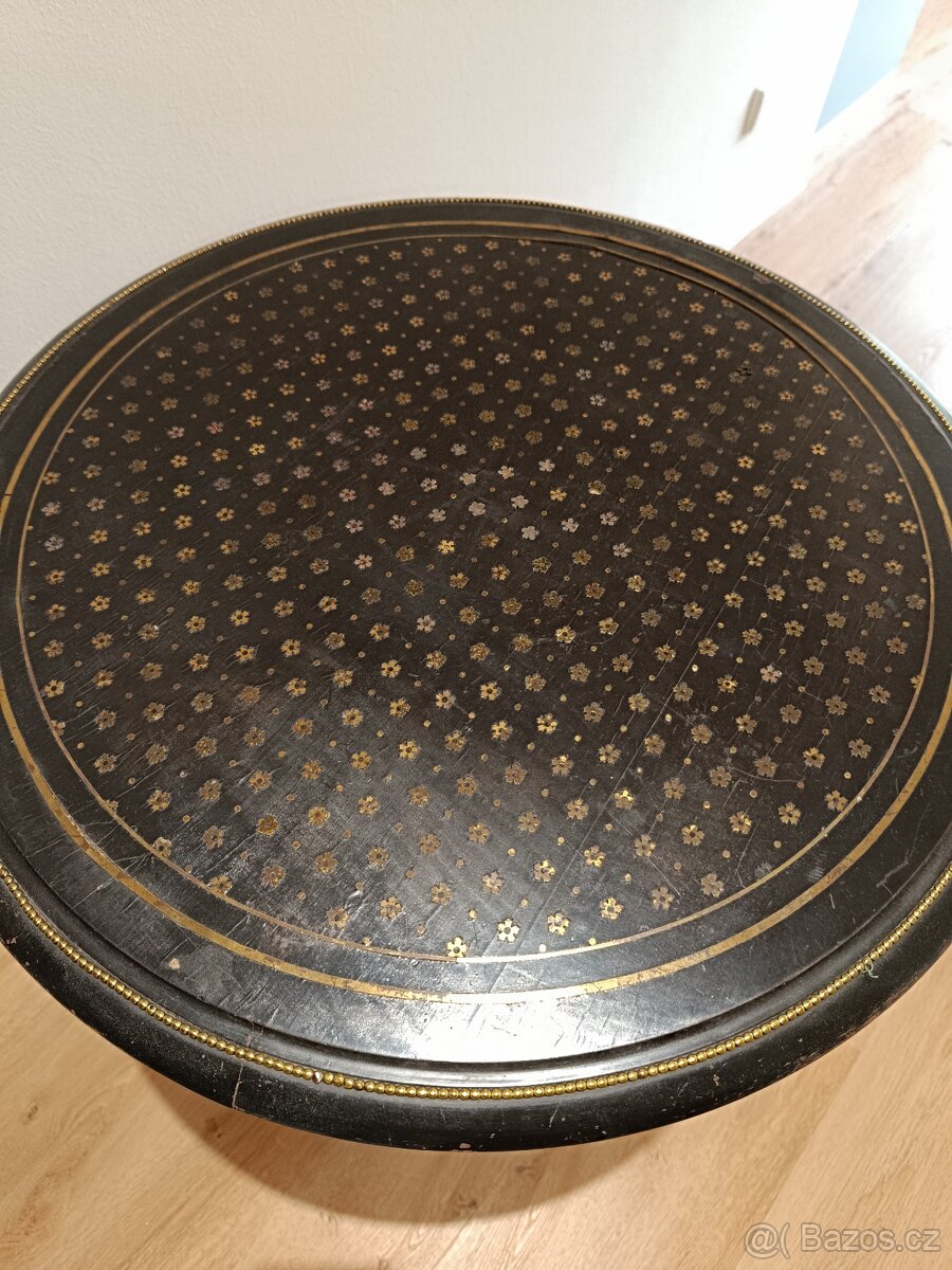 Starožitná křesílka, stolek a taburetka - 8