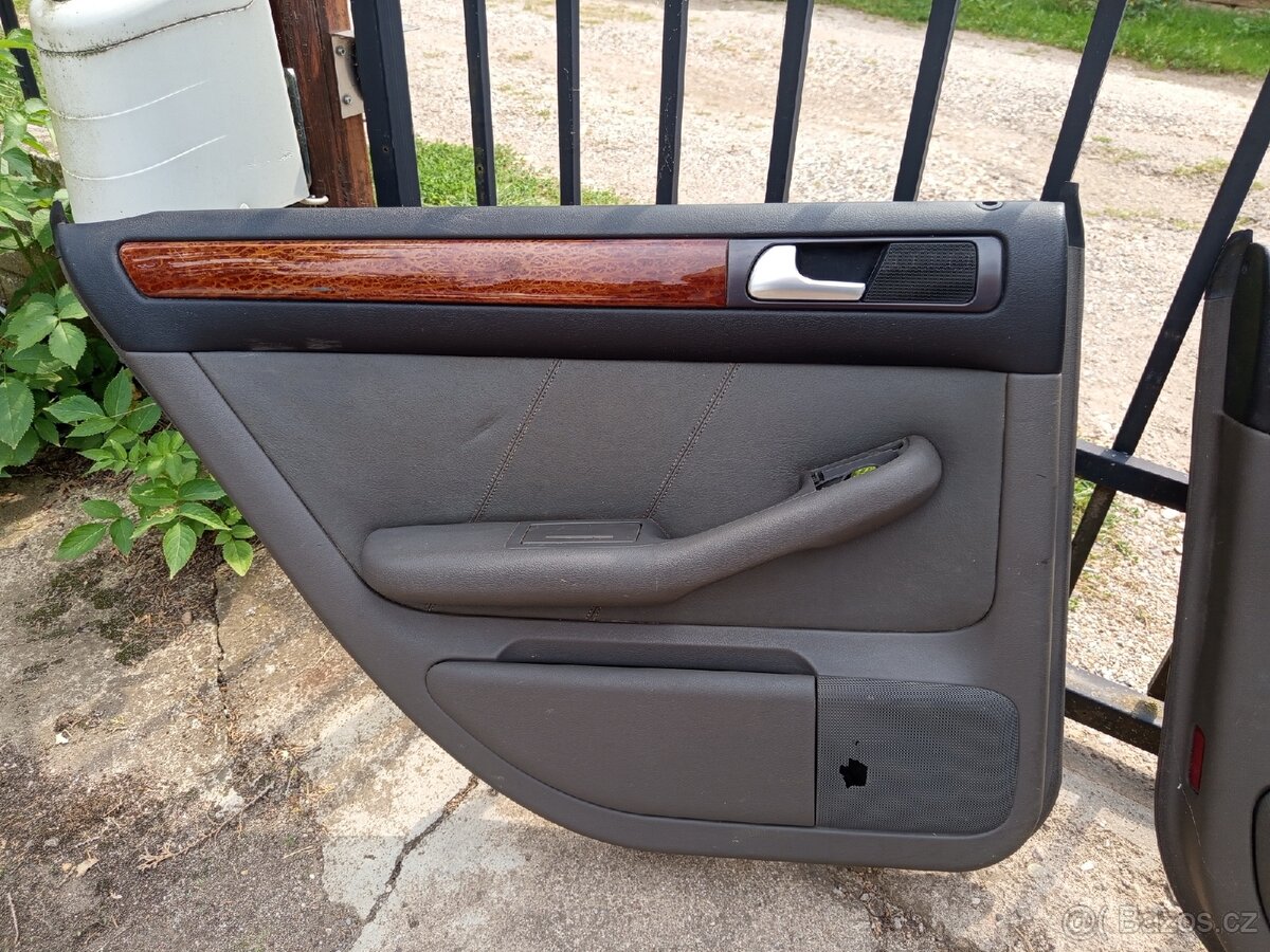Prodám šedý kožený interiér Audi A6 viz foto - 8
