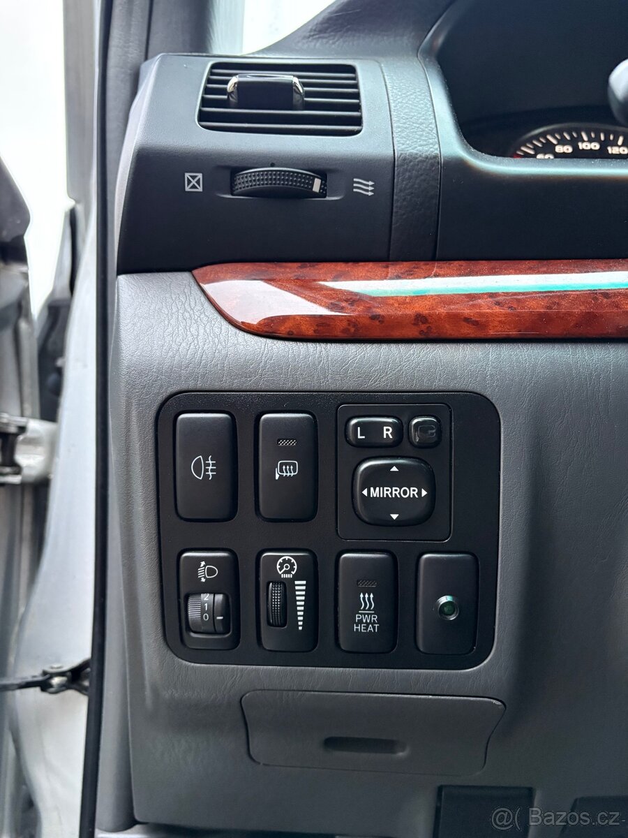 Prodám Toyota Land Cruiser 120 3.0D-4D - 8