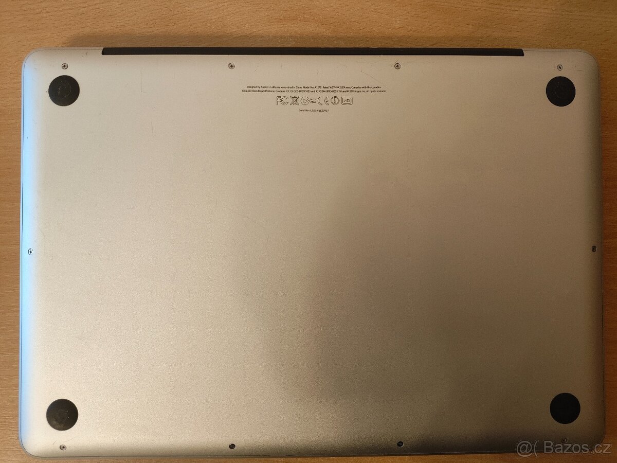 MacBook Pro A1286 – i5 / 4 GB / 320 GB - 8