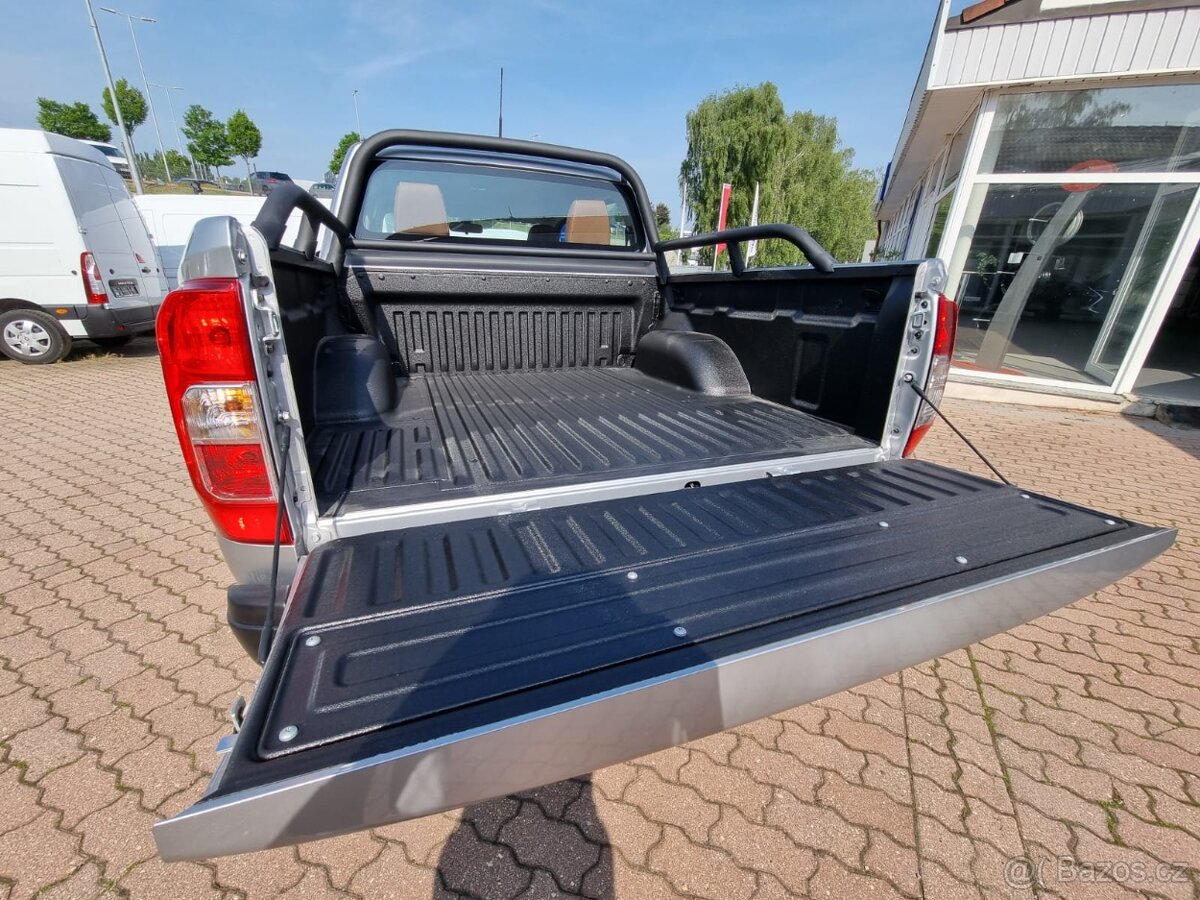 Dongfeng DF 6, 4WD AT MID - 8