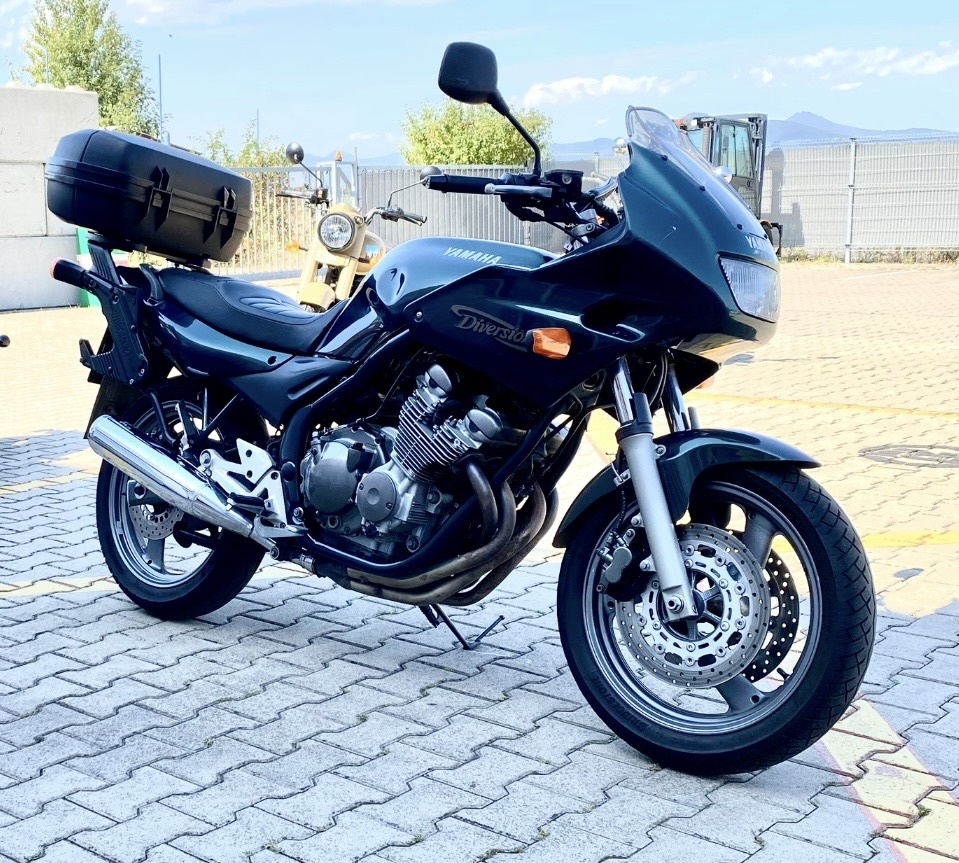 Yamaha Diversion 600 - 8