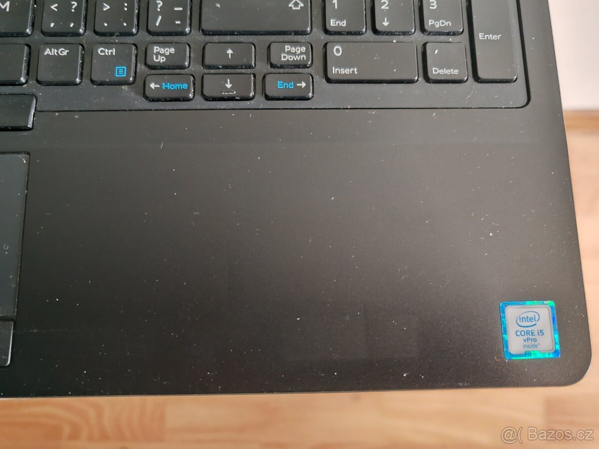 Dell Latitude E5570 - 8