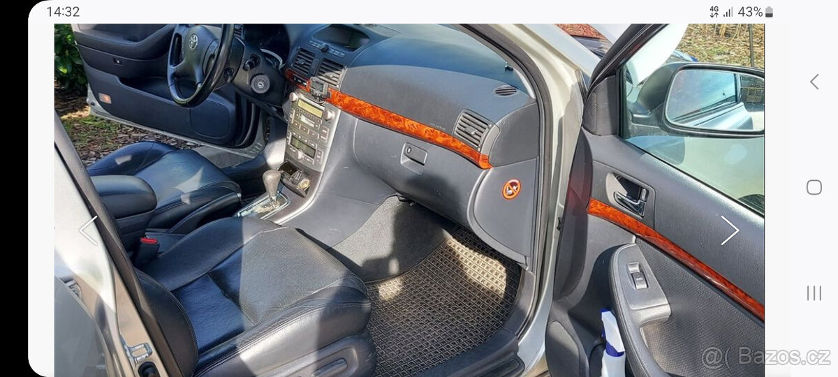 Toyota Avensis - 8