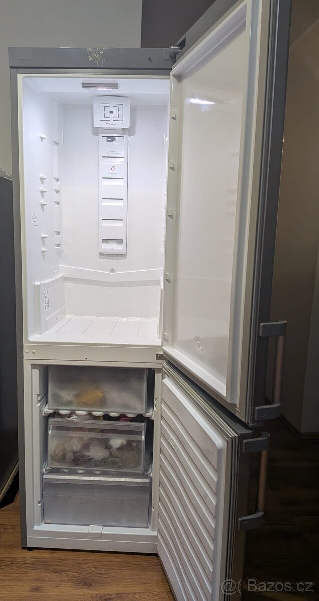 LEDNICE s MRAZÁKEM WHIRLPOOL - 8