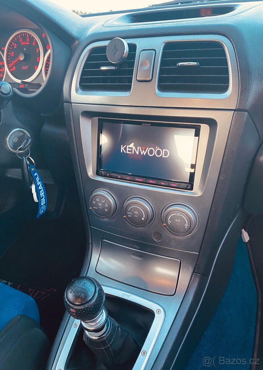 Subaru impreza STÍ 2.5 Hawk US verze - 8