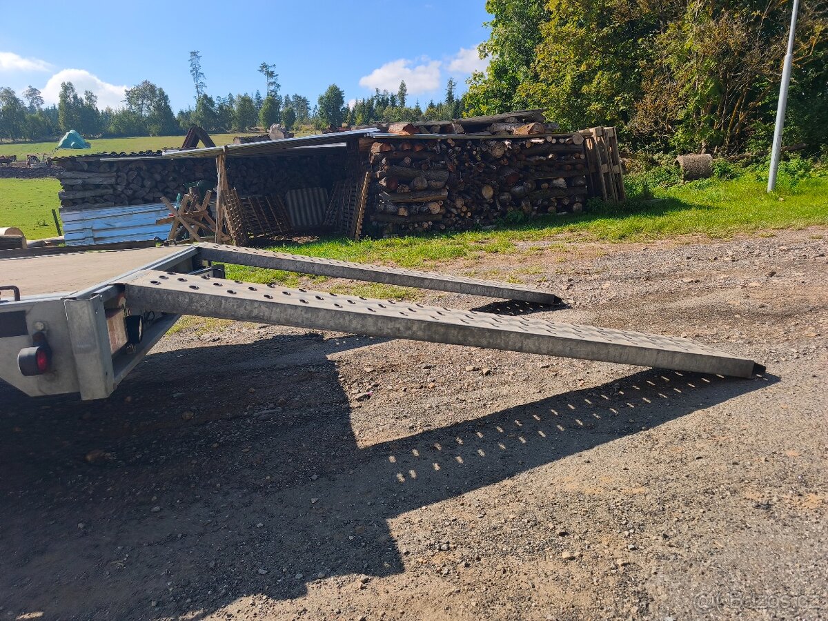 Auto přepravnik Tanatech - 8