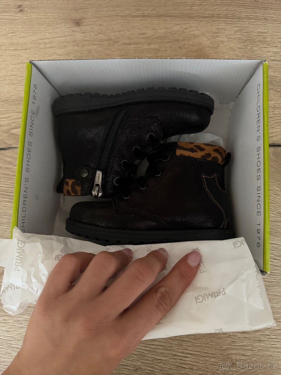 Prodám nové dětské boty Primigi – vel. 23 - 8