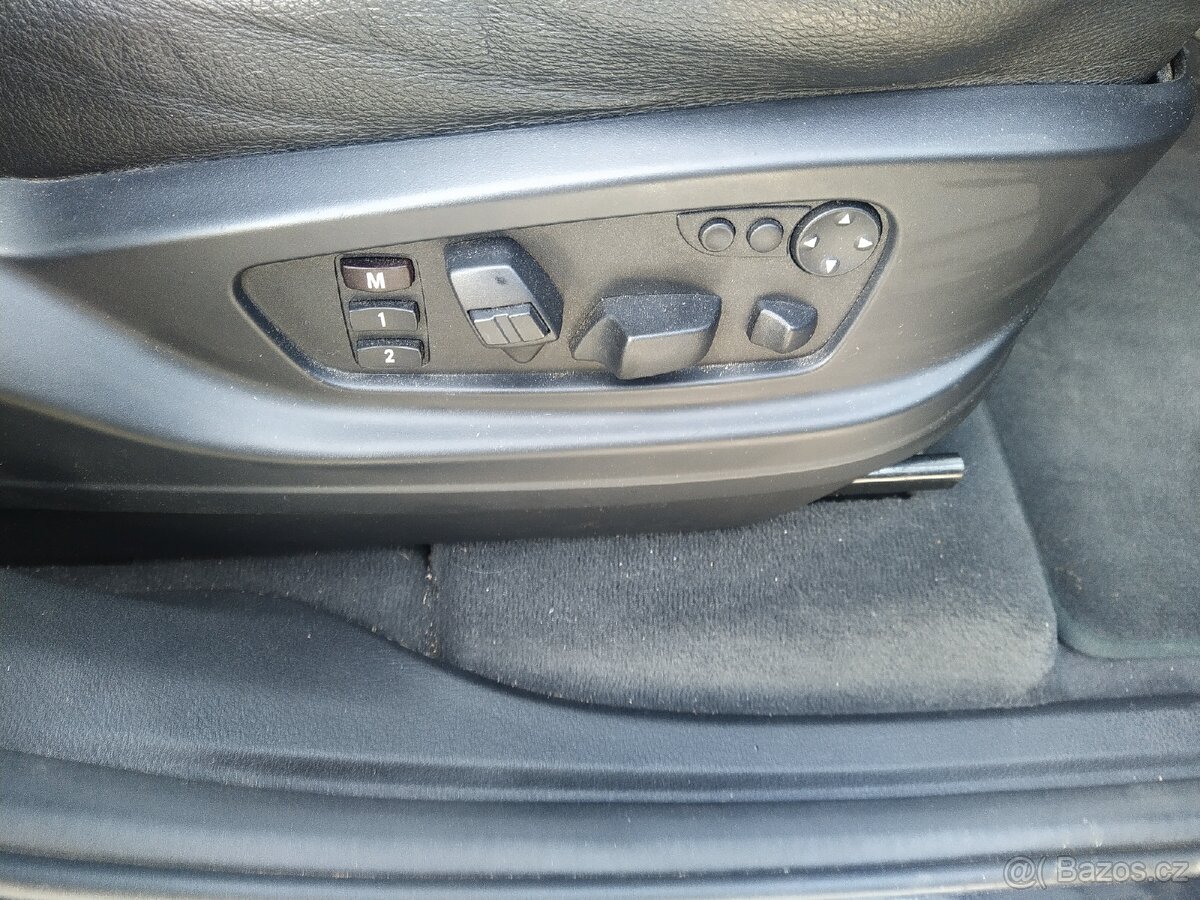 Prodám BMW X5 3,0D automat 173 kw - 8