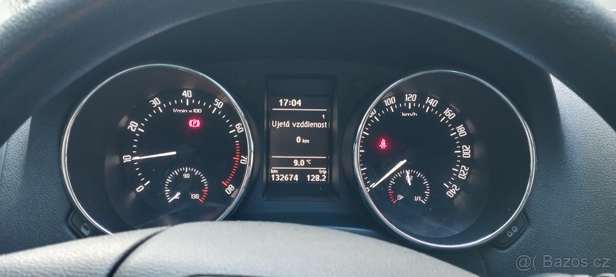 ŠKODA YETI 1,2TSi 77kW - 8