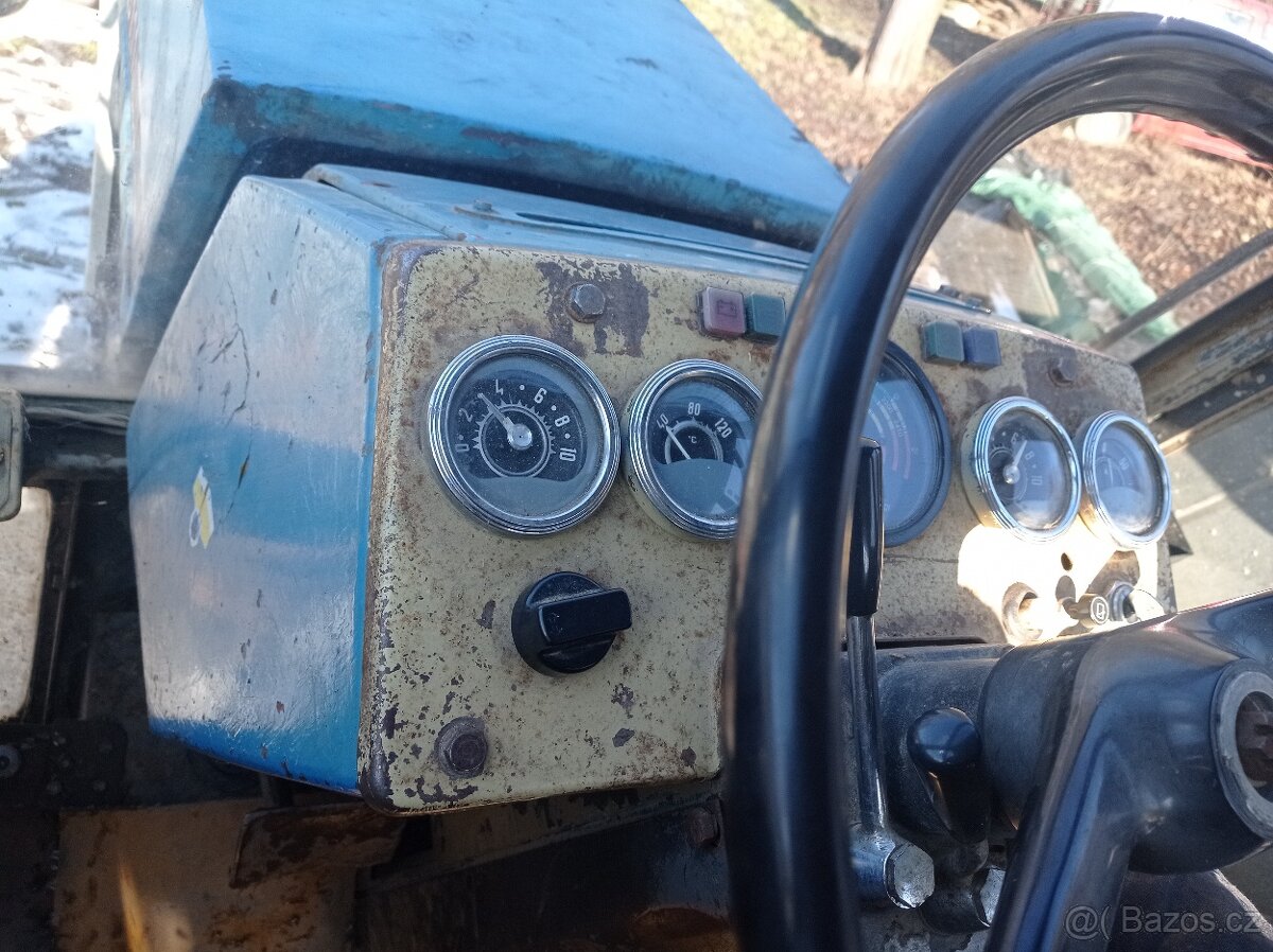 Zetor Crystal 8011 - 8