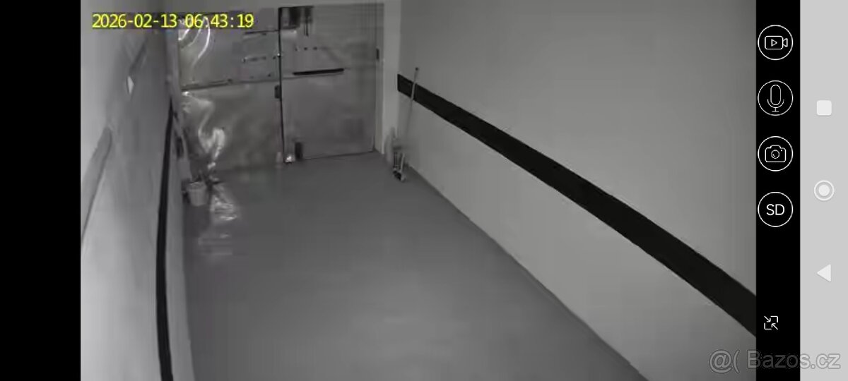 PRONÁJEM GARÁŽE - 8