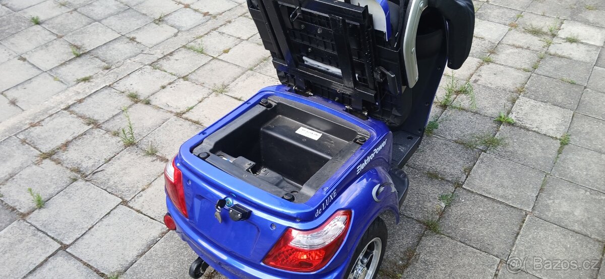 Elektrická tříkolka pro seniory. - 8
