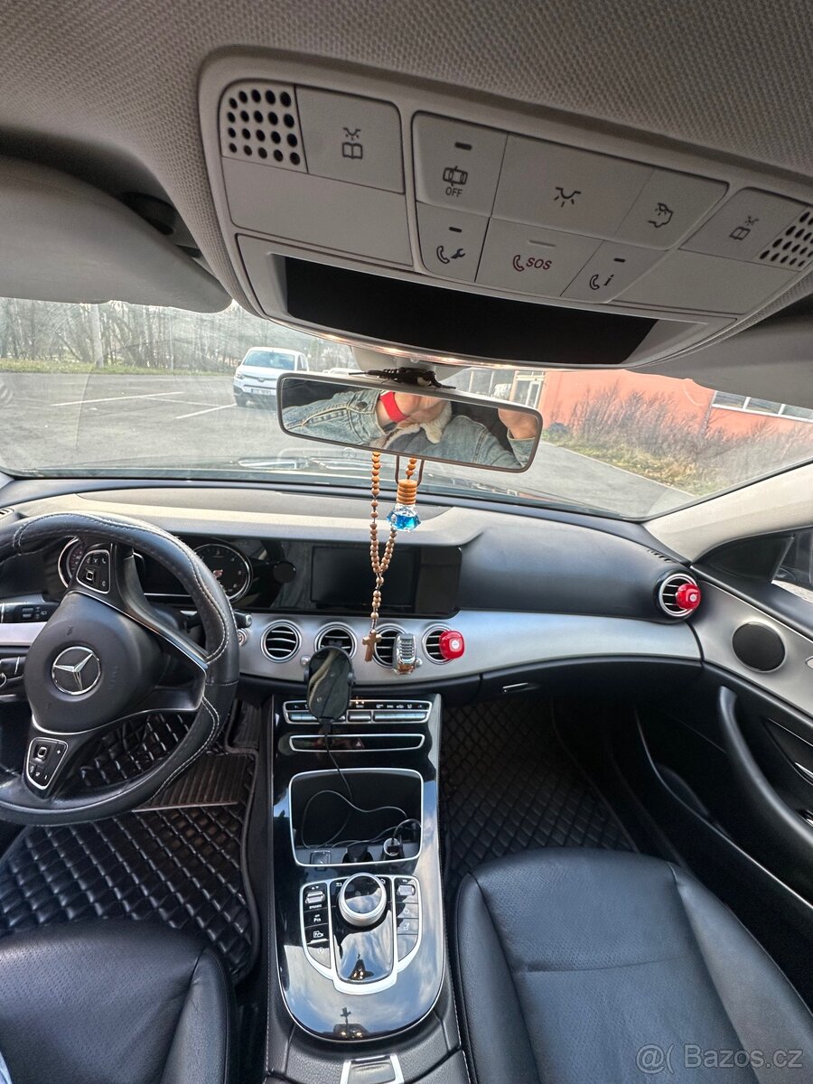 Mercedes E W213 - 8