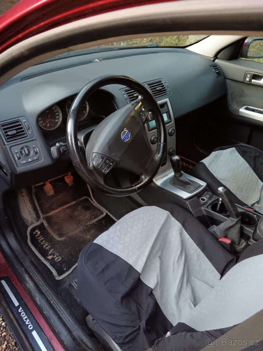 Volvo V50 - 8