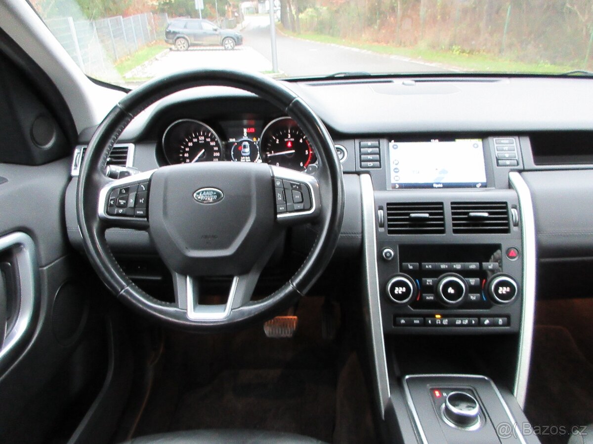 Land Rover Discovery Sport 2.TD4 132Kw, AWD, Navi, Kůže, Taž - 8