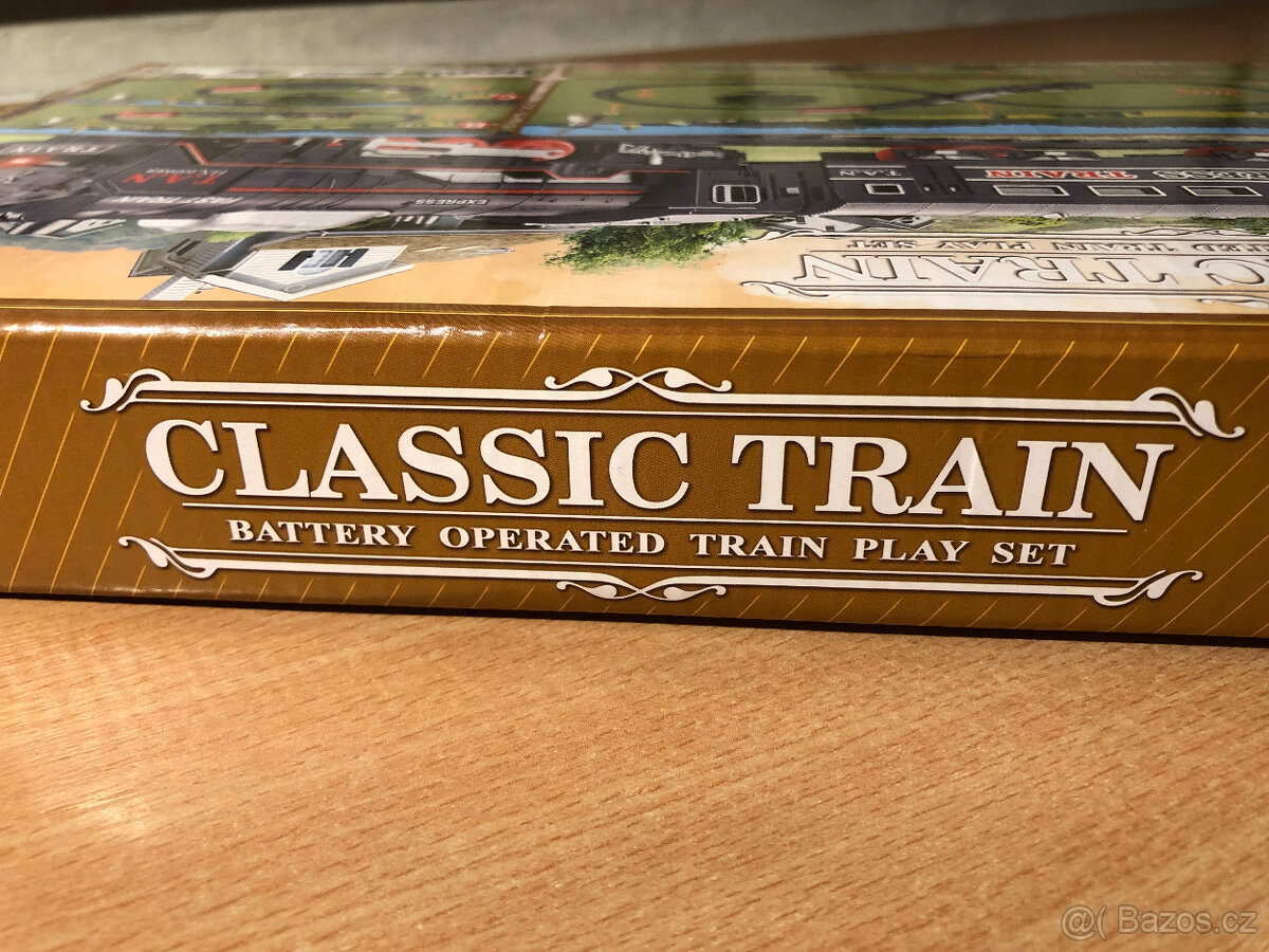 NOVÝ ELEKTRICKÝ VLÁČEK S KŘIŽOVATKOU, SVÍTÍ (vláčkodráha / v - 8