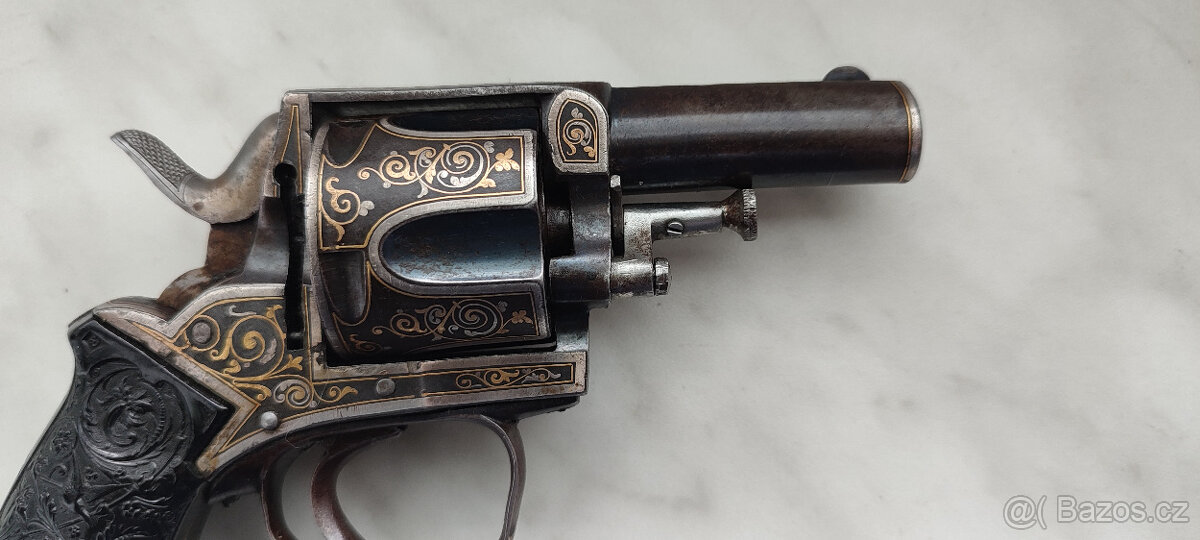 Revolver Continental Bull Dog .45 - M.A. Bascaran - 8