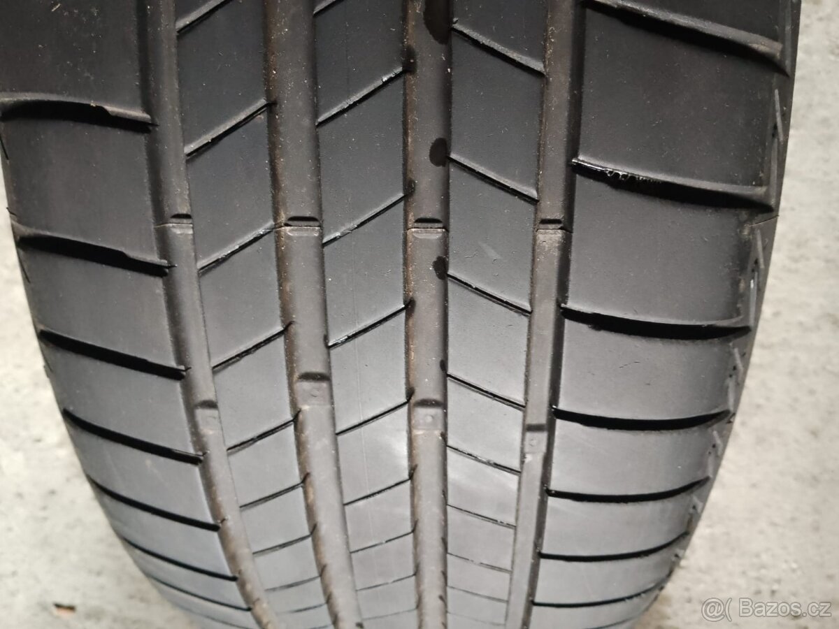 225/50/17 235/55/17 225/45/18 225/50/18 255/55/20 kusovka - 8
