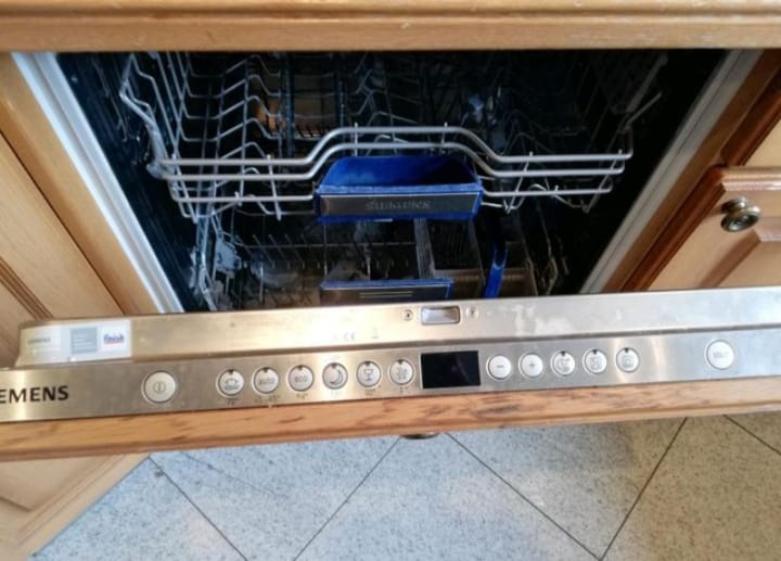 Kuchyně z masivu zn.Alno, se spotřebiči,5669 - 8