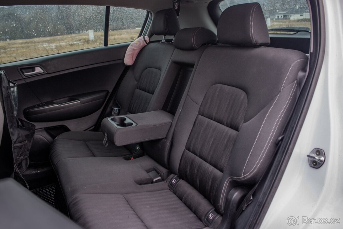 Kia Sportage 1.7 CRDi 2WD Platinum - 8