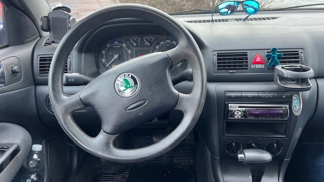 Škoda Octavia 1,6 Mpi , AUTOMAT, LPG - 8