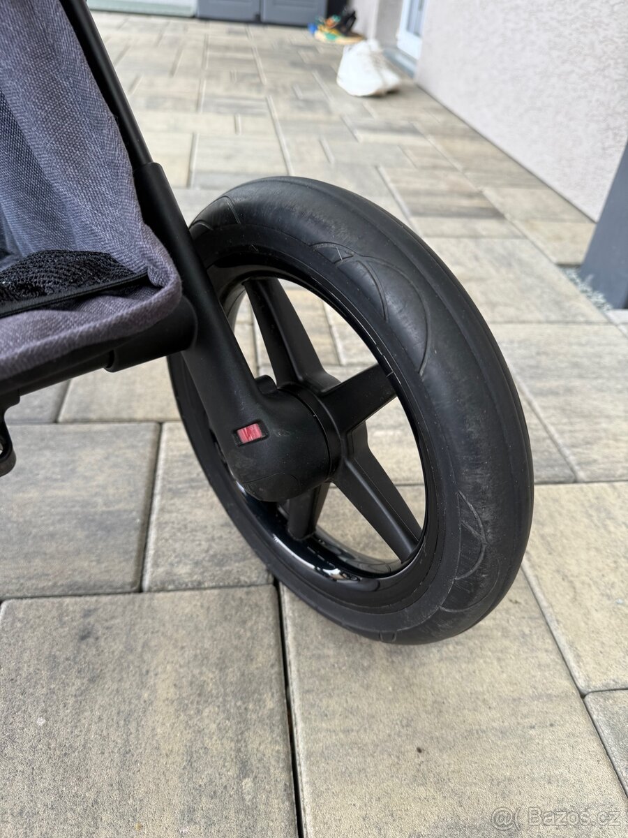 Kočárek Bugaboo Fox2 Mineral complete Black/washed black - 8